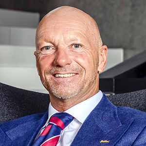 Oliver Staas Radisson Blu Hotel Hamburg General Manager portrait