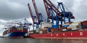 Containerhafen Hamburg von Elbseite