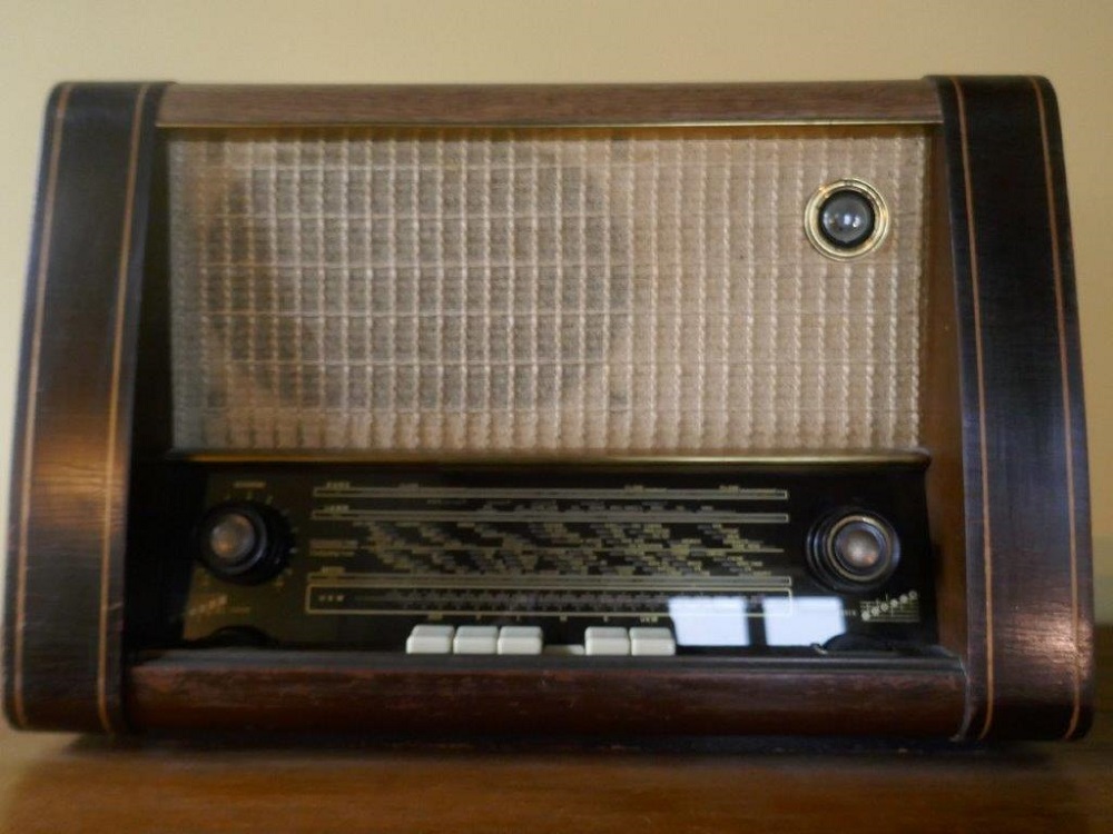 Altes Radio im Polizeimuseum Hamburg
