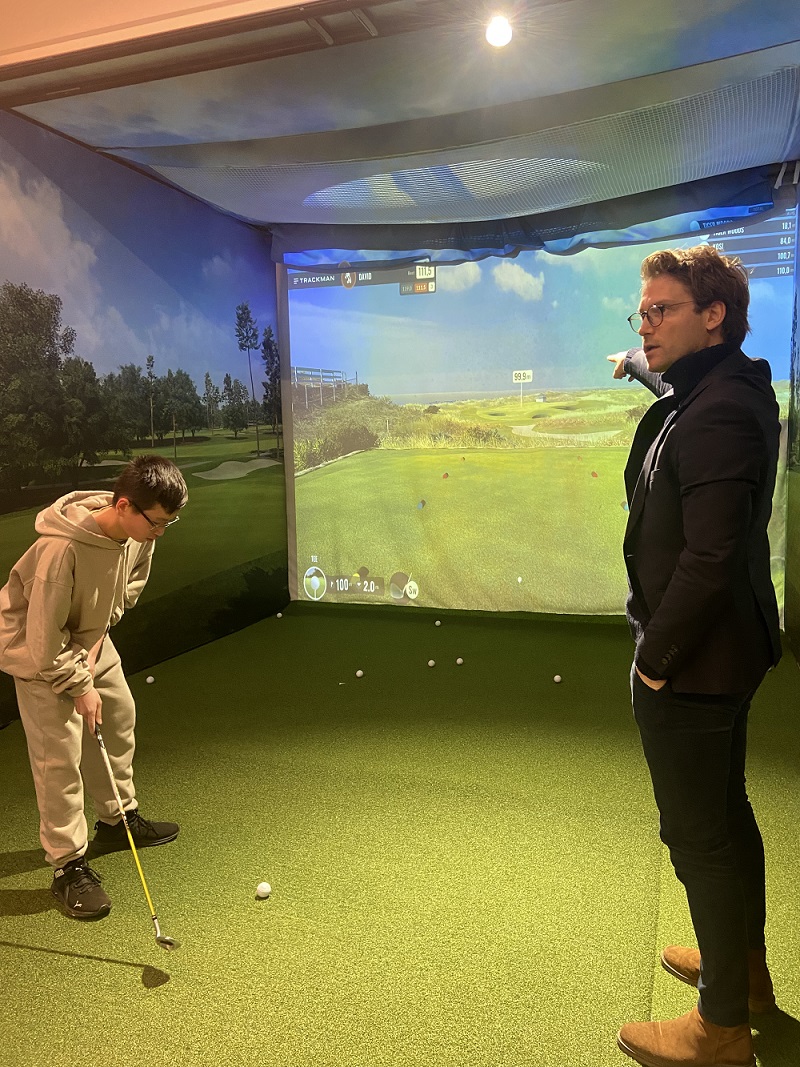 Carl Group Golf Simulation