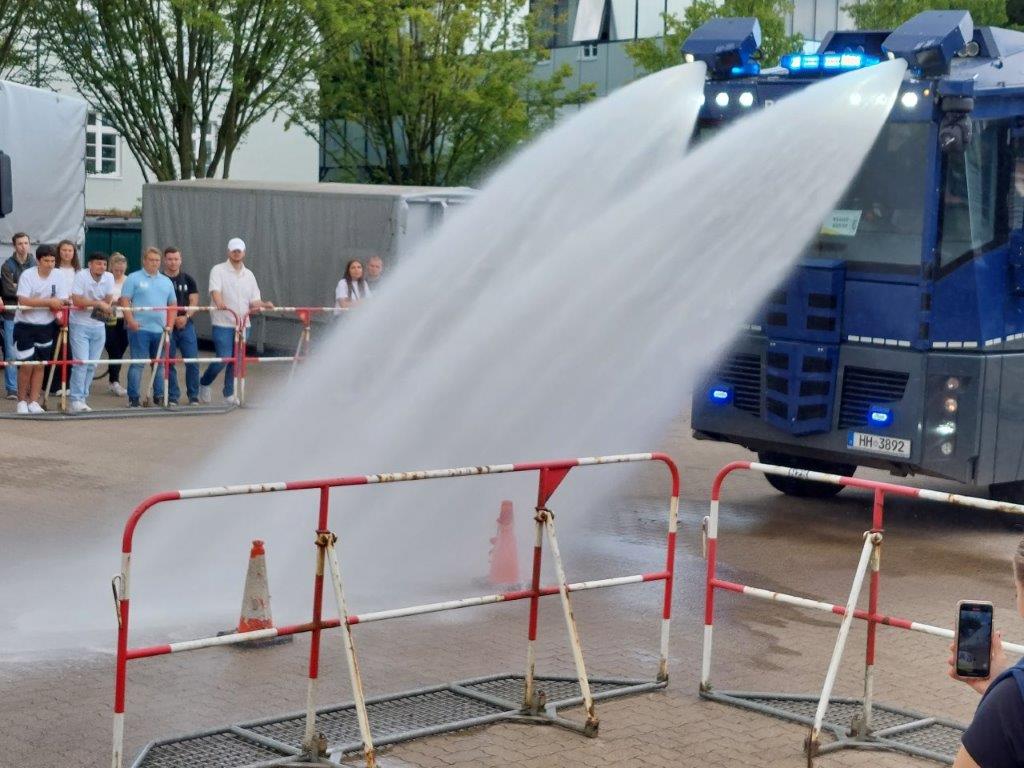 Wasserglocke der Polizei Hamburg