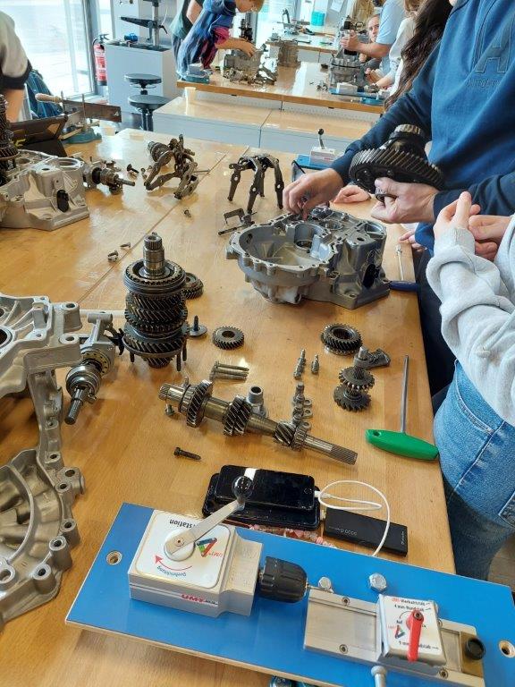 Autostadt Wolfsburg Workshop Gear Box